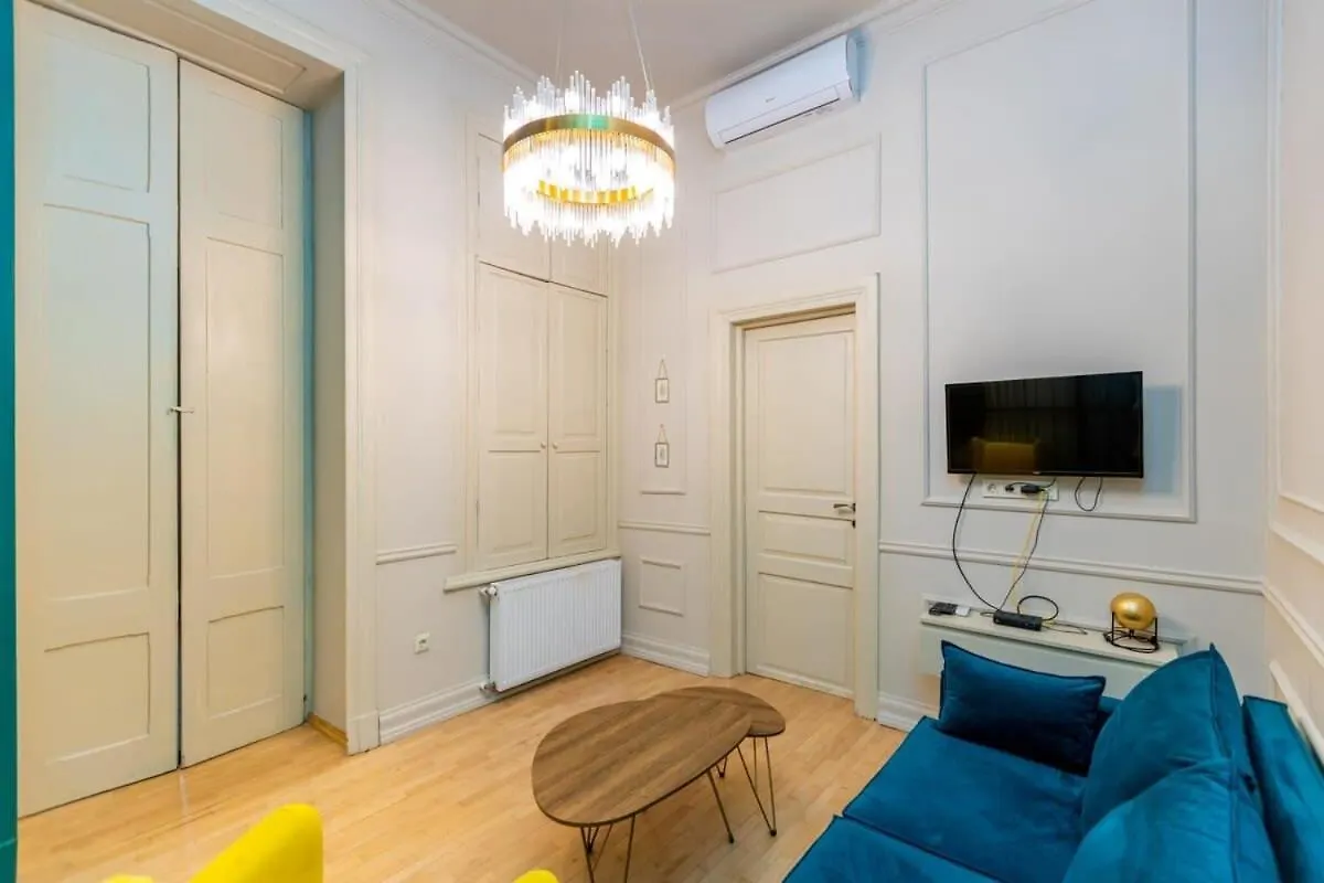 Stylish 3Br House With Balcony Apartment Tbilisi
